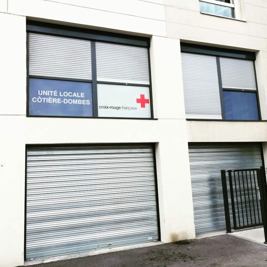 micro perforé Montluel